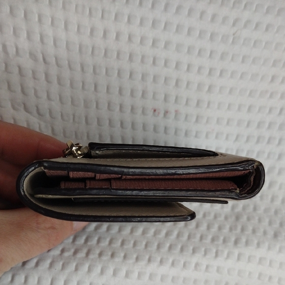 Kate Spade Mila Trifold Taupe Safiano Leather Wallet - Picture 6 of 10